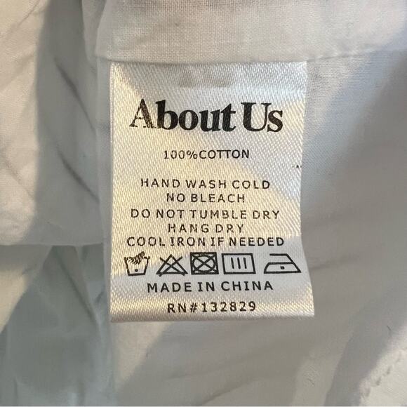 About Us Margo Ruched Waist Dress in White Pinstripe sz S 100% Cotton Revolve - Picture 6 of 7